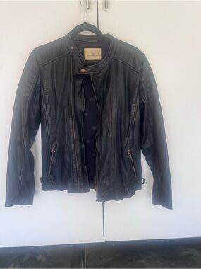 Scotch & Soda Black Leather Moto Jacket with Quilted Shoulders